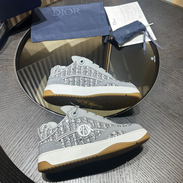 D1R* B9S COPSHOE DR-327