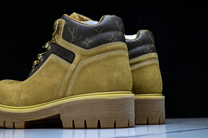 LVT BOOT COPSHOE L&V-BT13