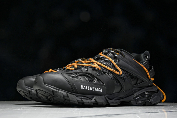 BL TRACK -COPSHOE BL -Track 01