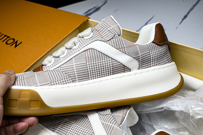 LVT Tilted Sneaker COPSHOE L&V-TI17