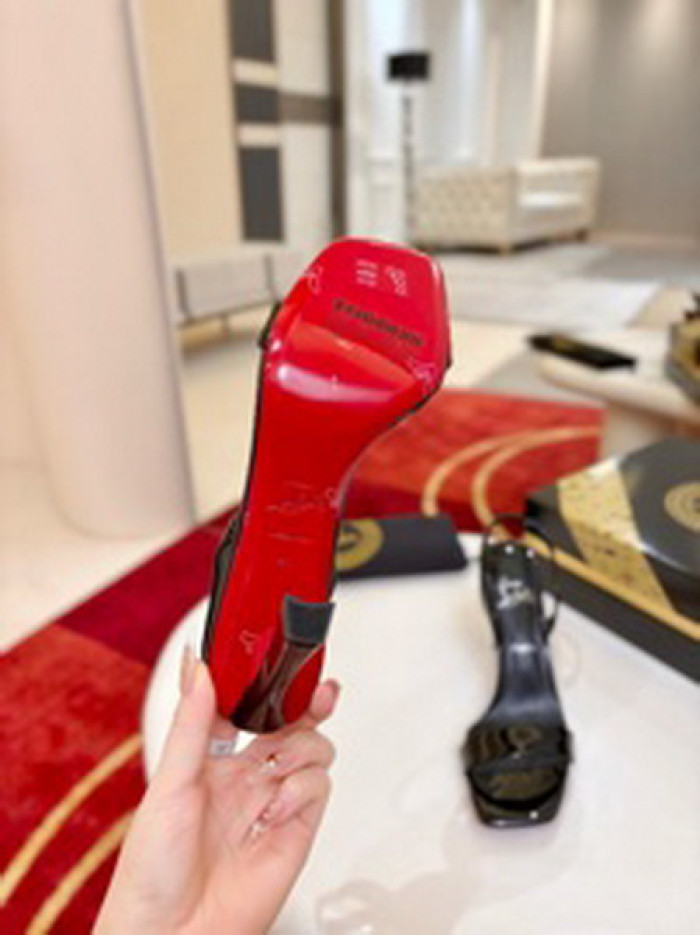 Chr1st1an LOUBOUTIN COPSHOE CL-HEEL 28