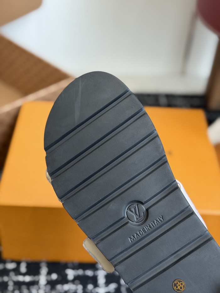 LVT SLIDE COPSHOE LVS-172