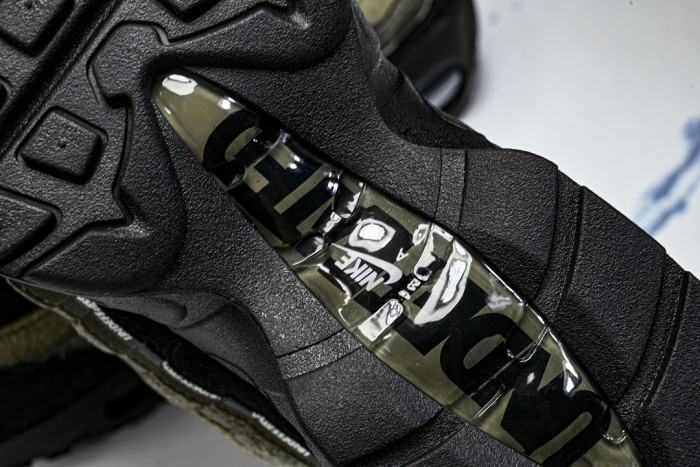 Undefeated x Nike Air Max 95 