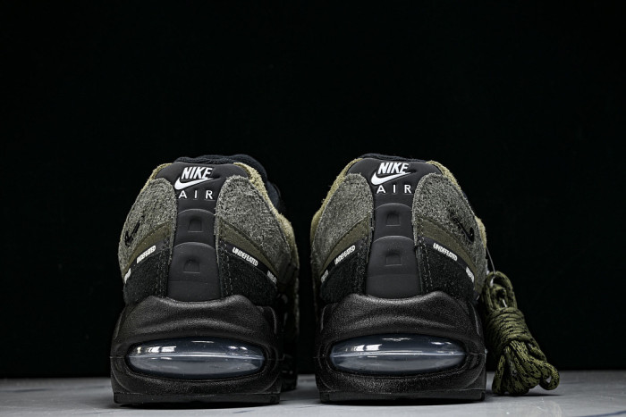 Undefeated x Nike Air Max 95 