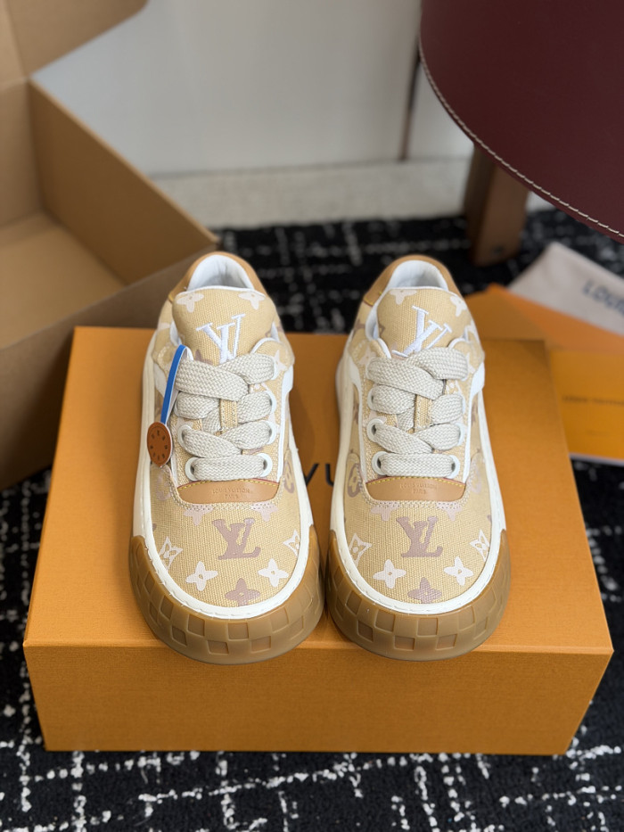 LVT Tilted Sneaker COPSHOE L&V-TI18