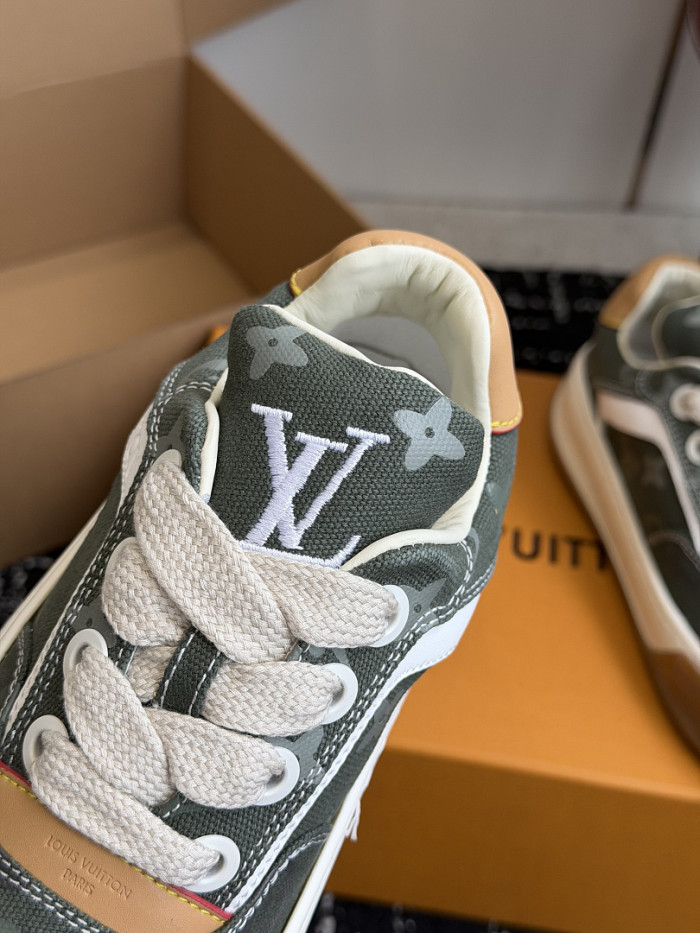 LVT Tilted Sneaker COPSHOE L&V-TI19