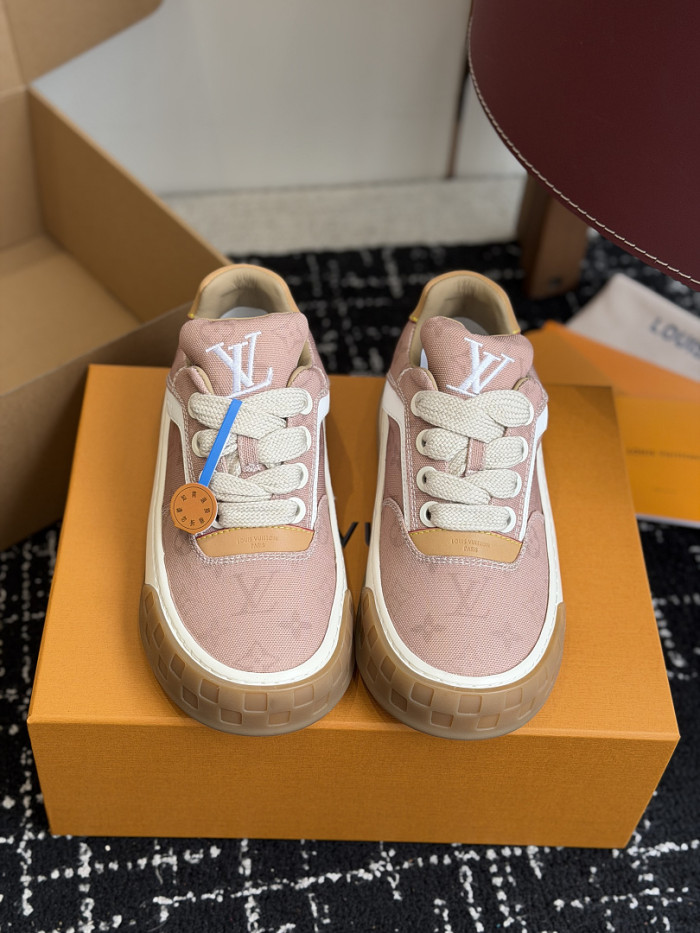 LVT Tilted Sneaker COPSHOE L&V-TI12