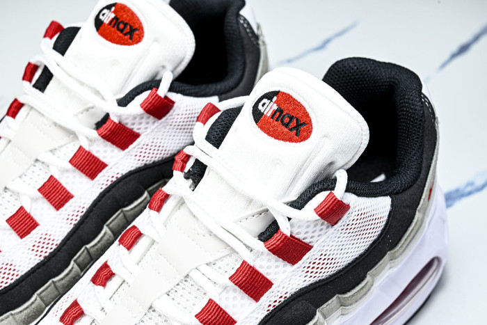 Nike Air Max 95 OG "Comet" IB7862-100