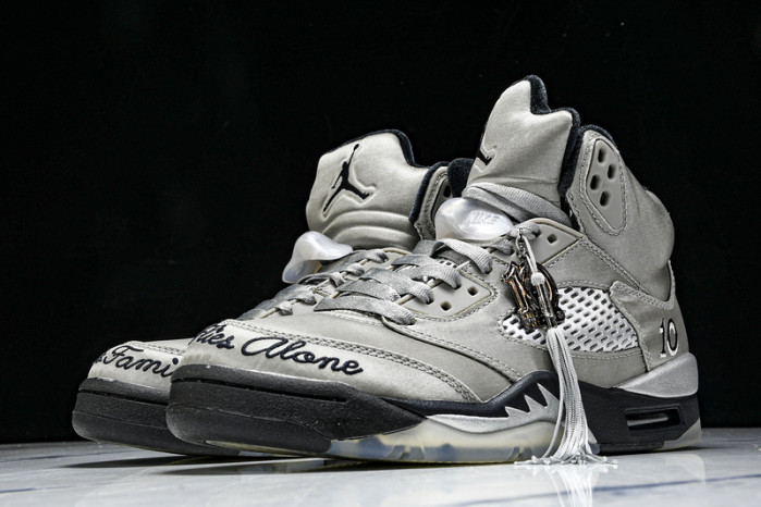 Jordan 5 Retro Wings (2025) - IO2038-001