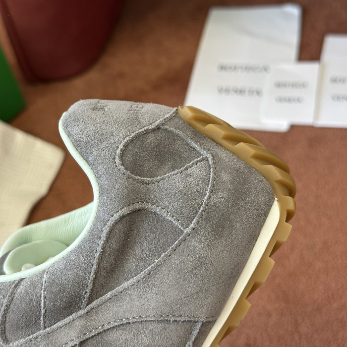 B0tt*ga Ven*ta SNEAKER COPSHPE BV-105