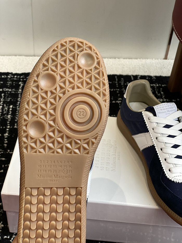 MM COPSHOE -MM74