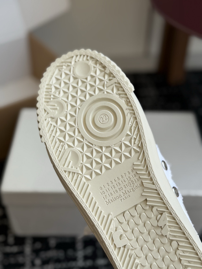 MM COPSHOE -MM208