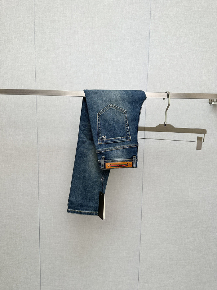 COPSHOE CLOTHES - CLO GU07
