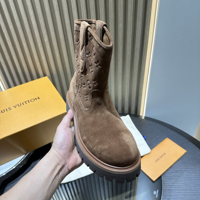 LVT BOOT COPSHOE L&V-BT15