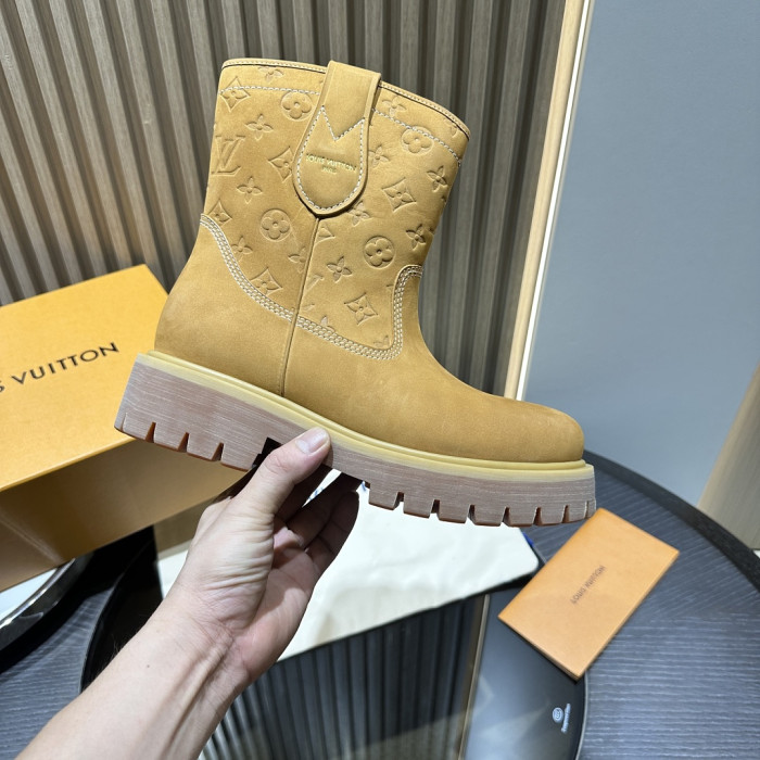 LVT BOOT COPSHOE L&V-BT16