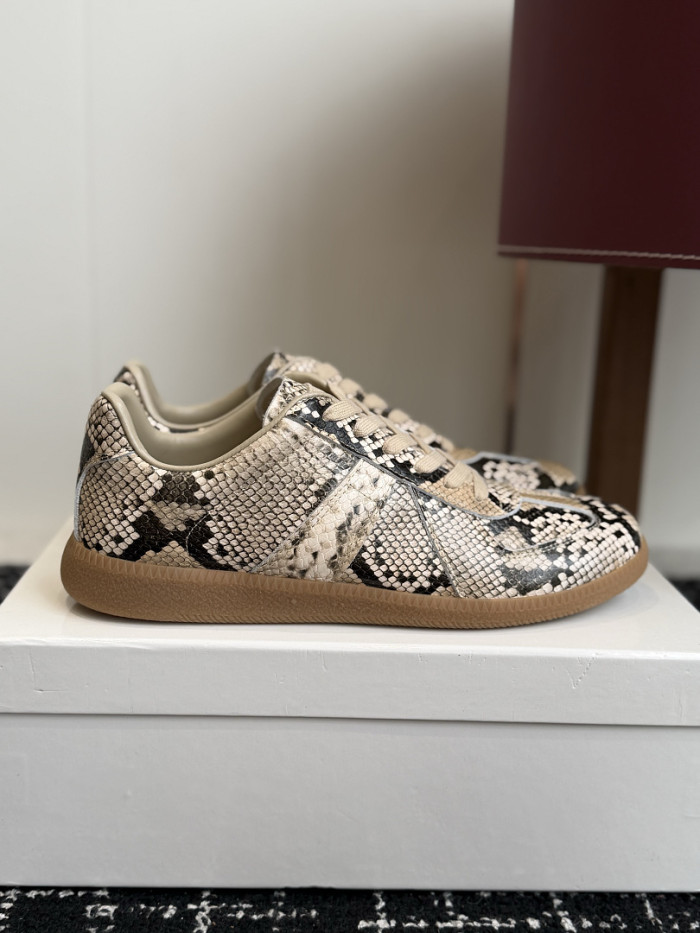 MM COPSHOE -MM228