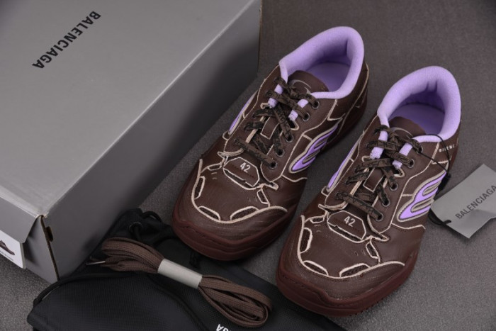 BL Hamptons Worn-Out -COPSHOE BL - WO 01