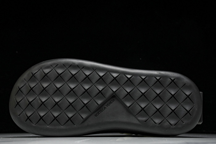 bo*te*ga Ve*ne*ta sneaker copshpe bv-48