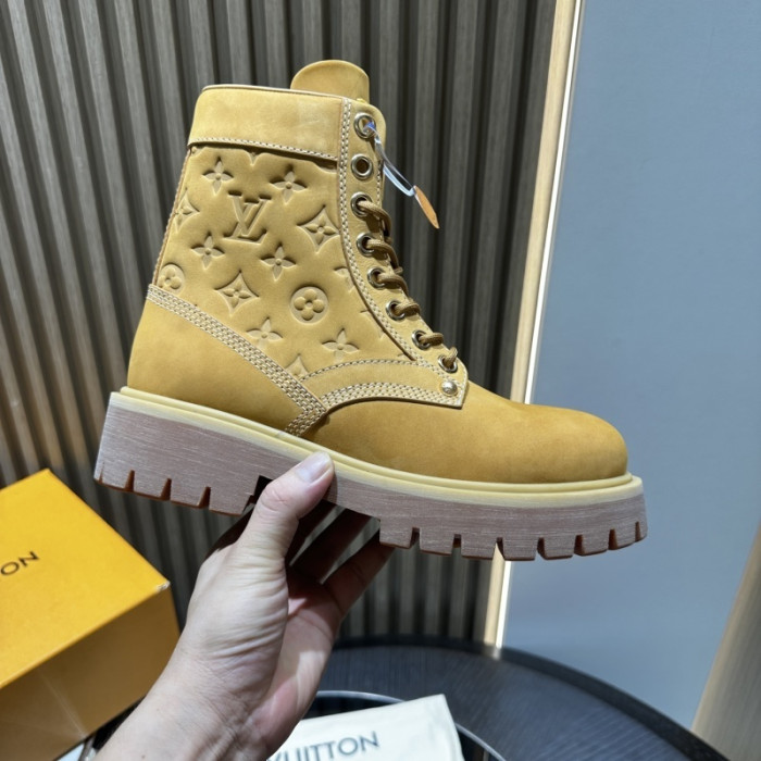 LVT BOOT COPSHOE L&V-BT03
