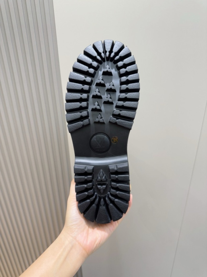 LVT BOOT COPSHOE L&V-BT08