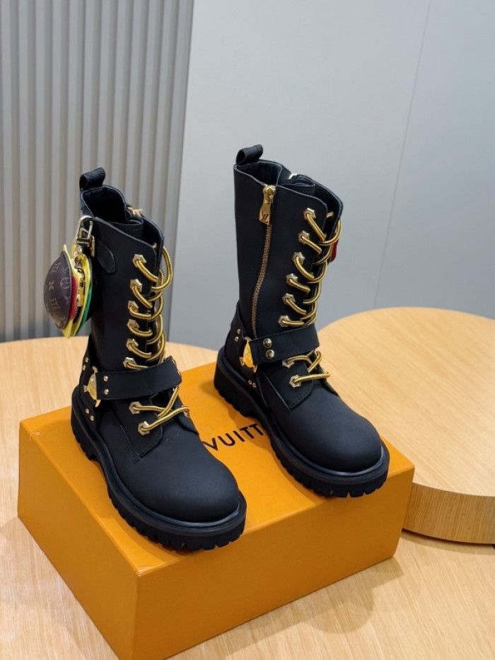 LVT BOOT COPSHOE L&V-BT09