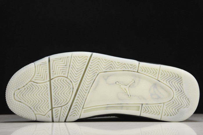 nike air jordan 4 retro kaws black 930155 001