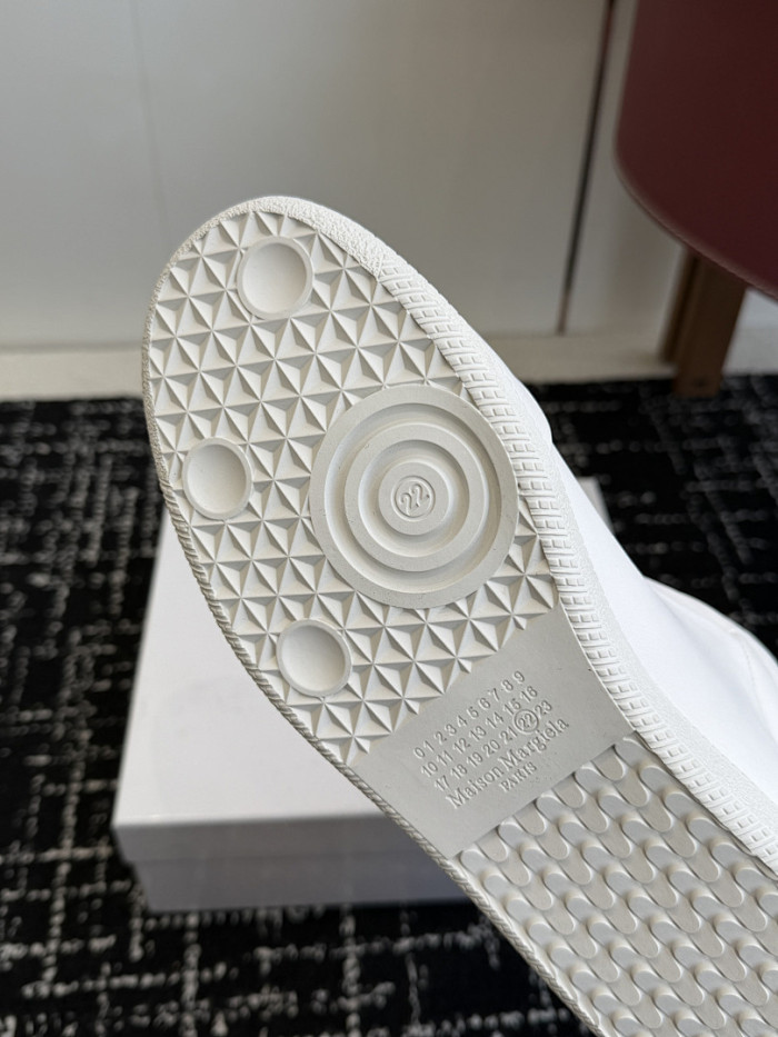 MM COPSHOE -MM130