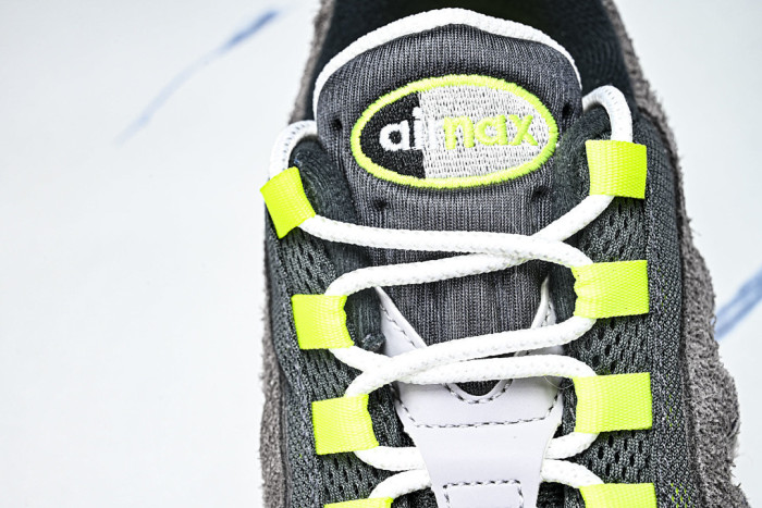 Nike Air Max 95 OG Reverse Gradient Neon - HM4738-001