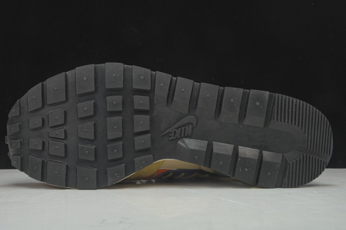 nike sacai x jean paul gaultier x vaporwaffle