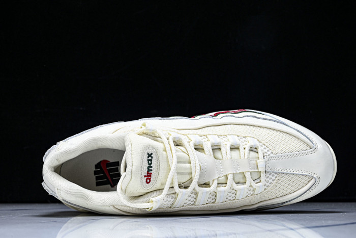Nike Air Max 95 SP Undefeated Sail - IB4453-100