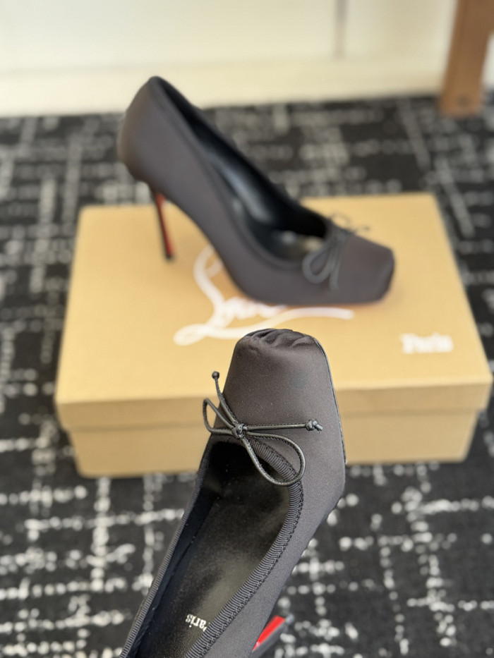 Chr1st1an LOUBOUTIN COPSHOE CL-HEEL 02