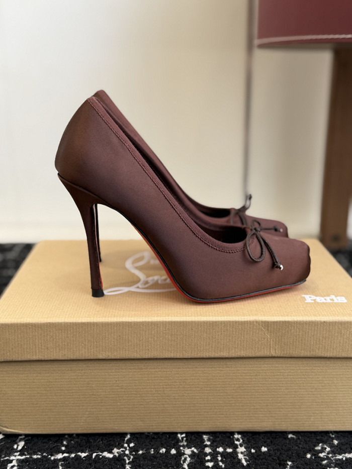 Chr1st1an LOUBOUTIN COPSHOE CL-HEEL 03