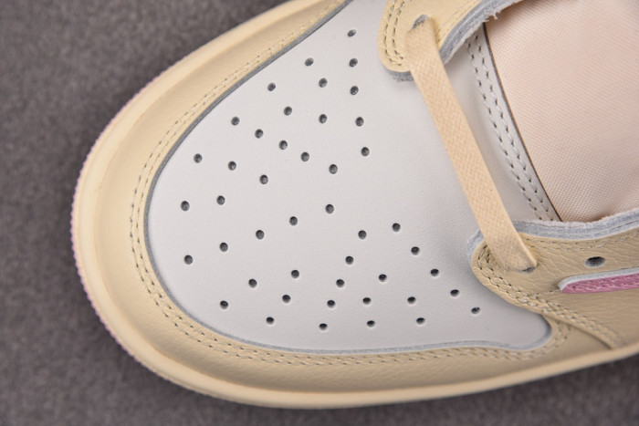 Travis Scott x Air Jordan 1 Low OG "Muslin Pink" IQ7604-100