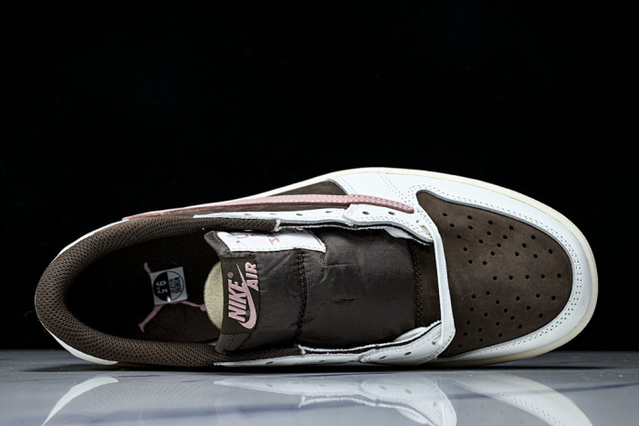 Travis Scott x Air Jordan 1 Low OG Dark Pony Pink OxF0rd DZ4137-206