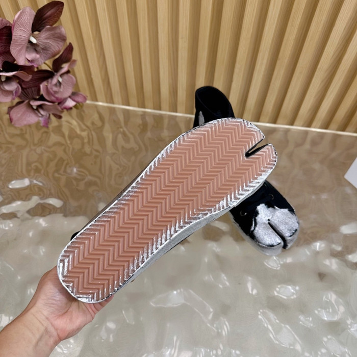 MM COPSHOE -MM152