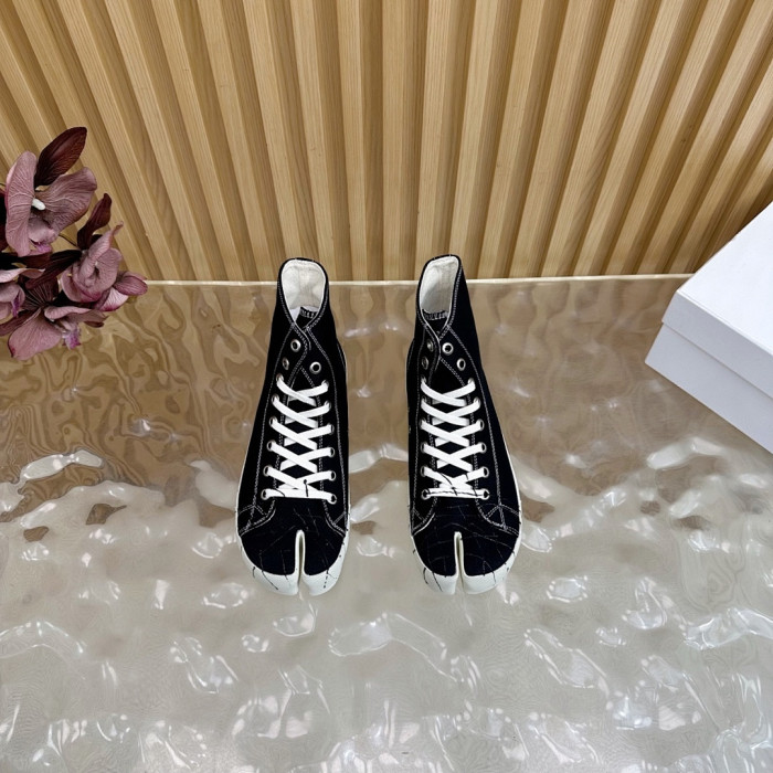 MM COPSHOE -MM153