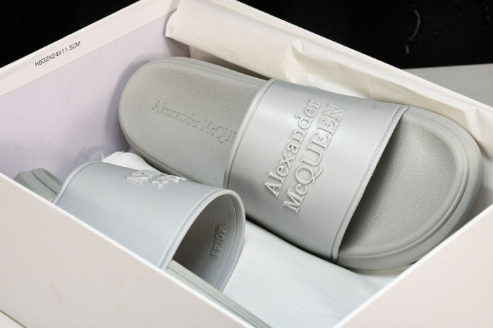 mcqueen slide cophsoe mqs-03