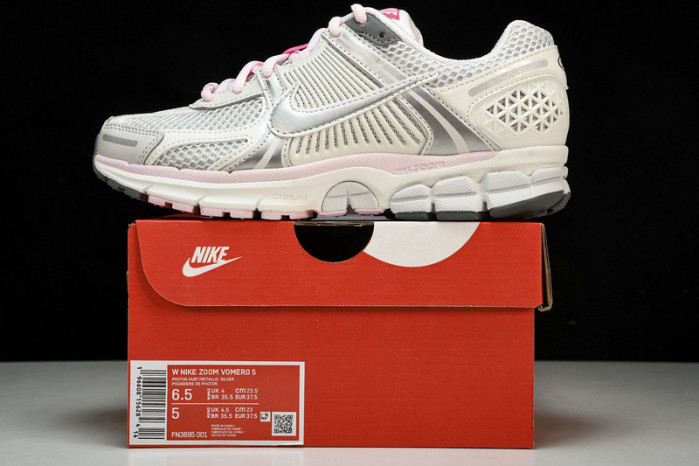 nike zoom vomero 5 "520/silver/pink" fn3695-001