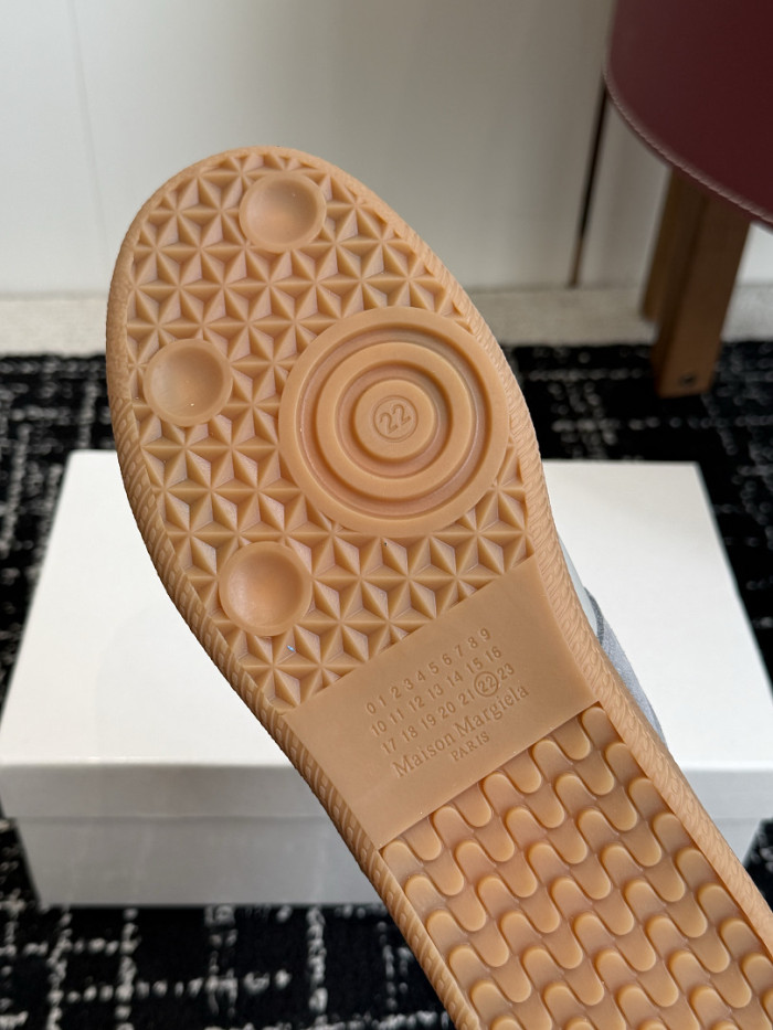 MM COPSHOE -MM184