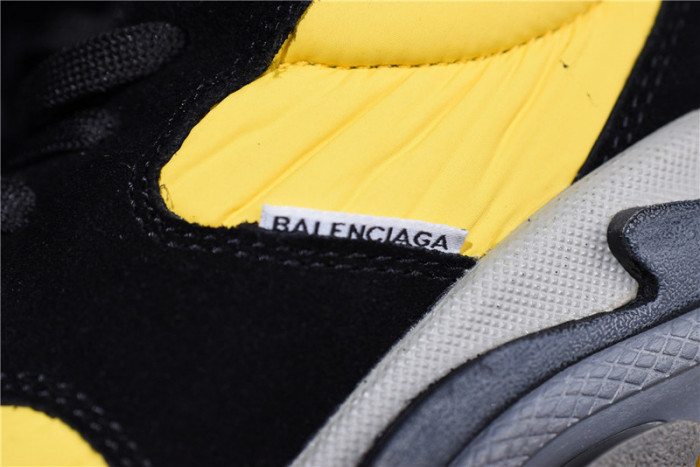 BL Triple-S Sneaker 2.0 52403 W09T 212